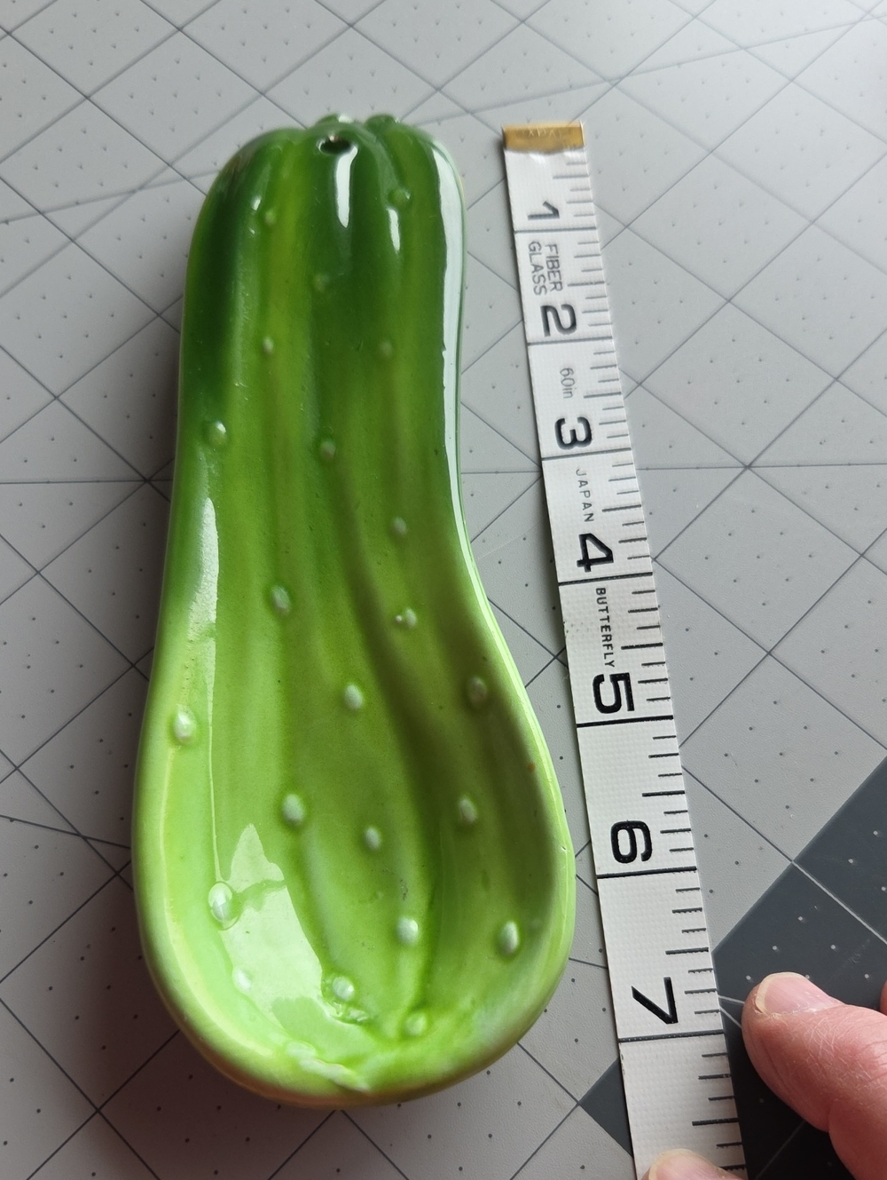 Glossy Lime Green Ceramic Spoon Rest - Decorative Kitchen Accent